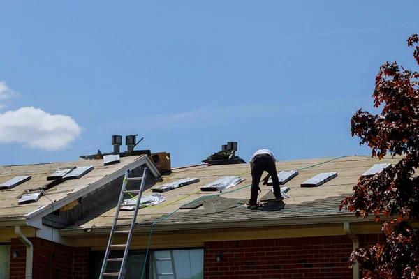 Finding Reliable Contractors for Roof Replacement in San Marcos